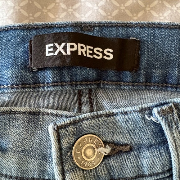 Express Stretch + Denim Perfect Cropped Mid Rise Legging Jeans Size 4 - Picture 7 of 7